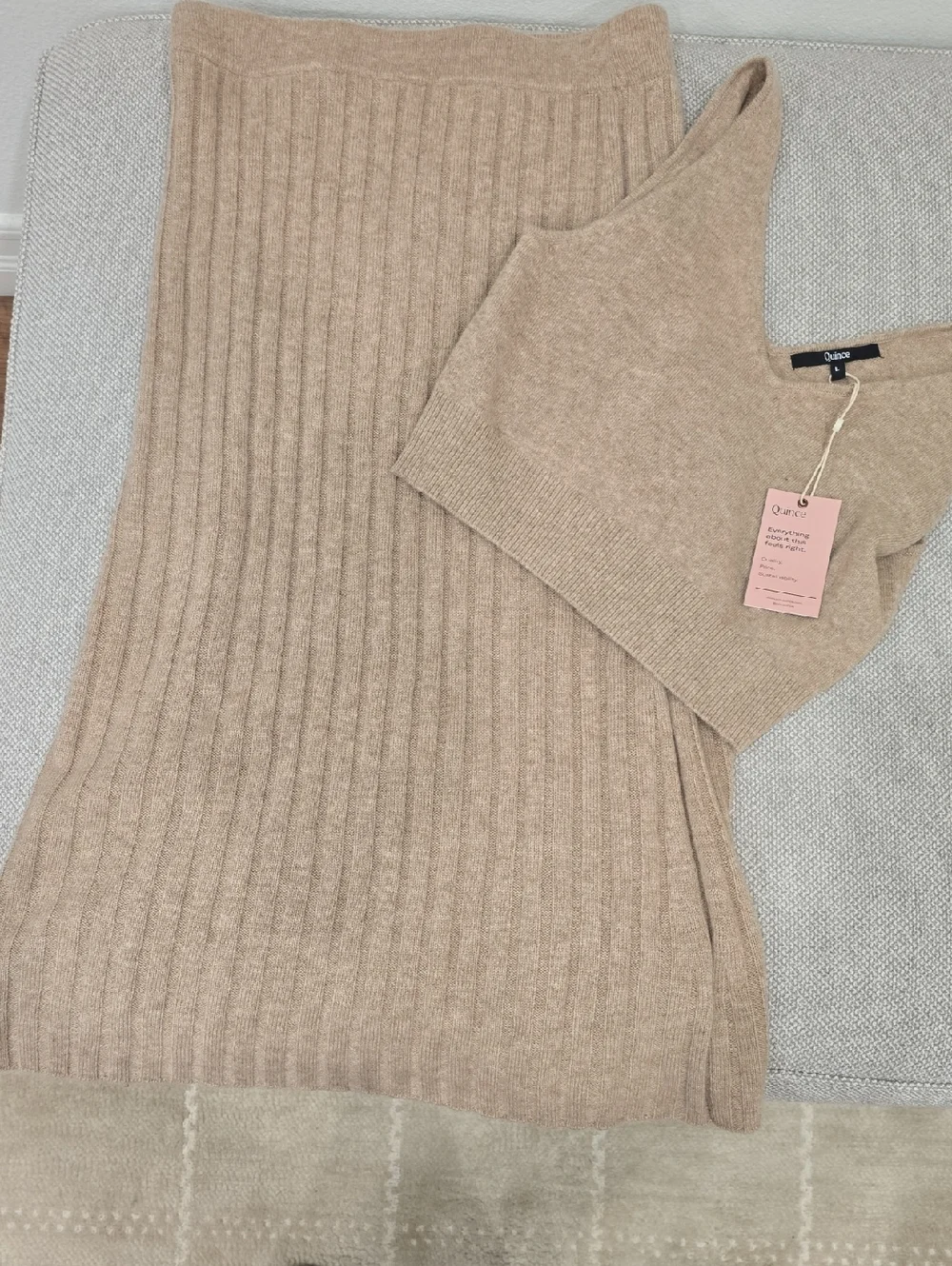 Quince Ribbed Cashmere Midi Skirt and Matching Knit Top in Oatmeal Size Large - Picture 1 of 4